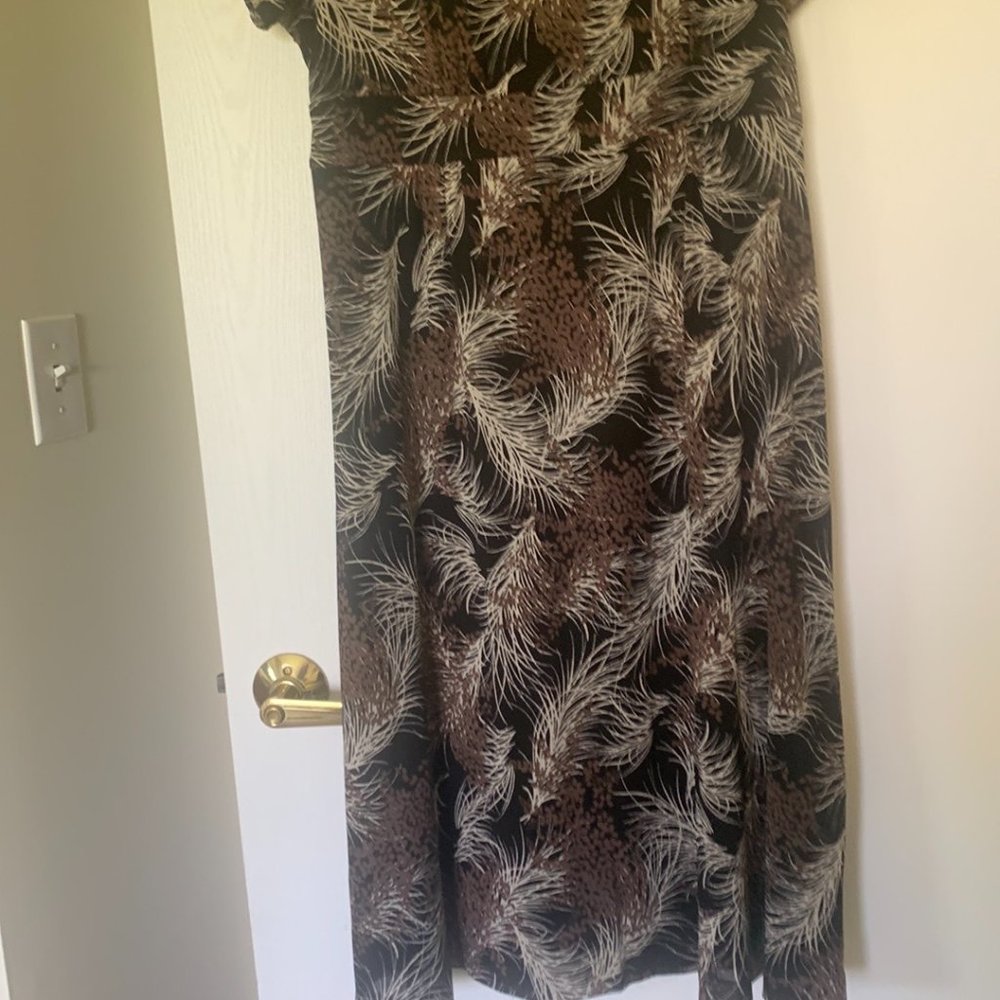 Dress - Picture 3 of 5